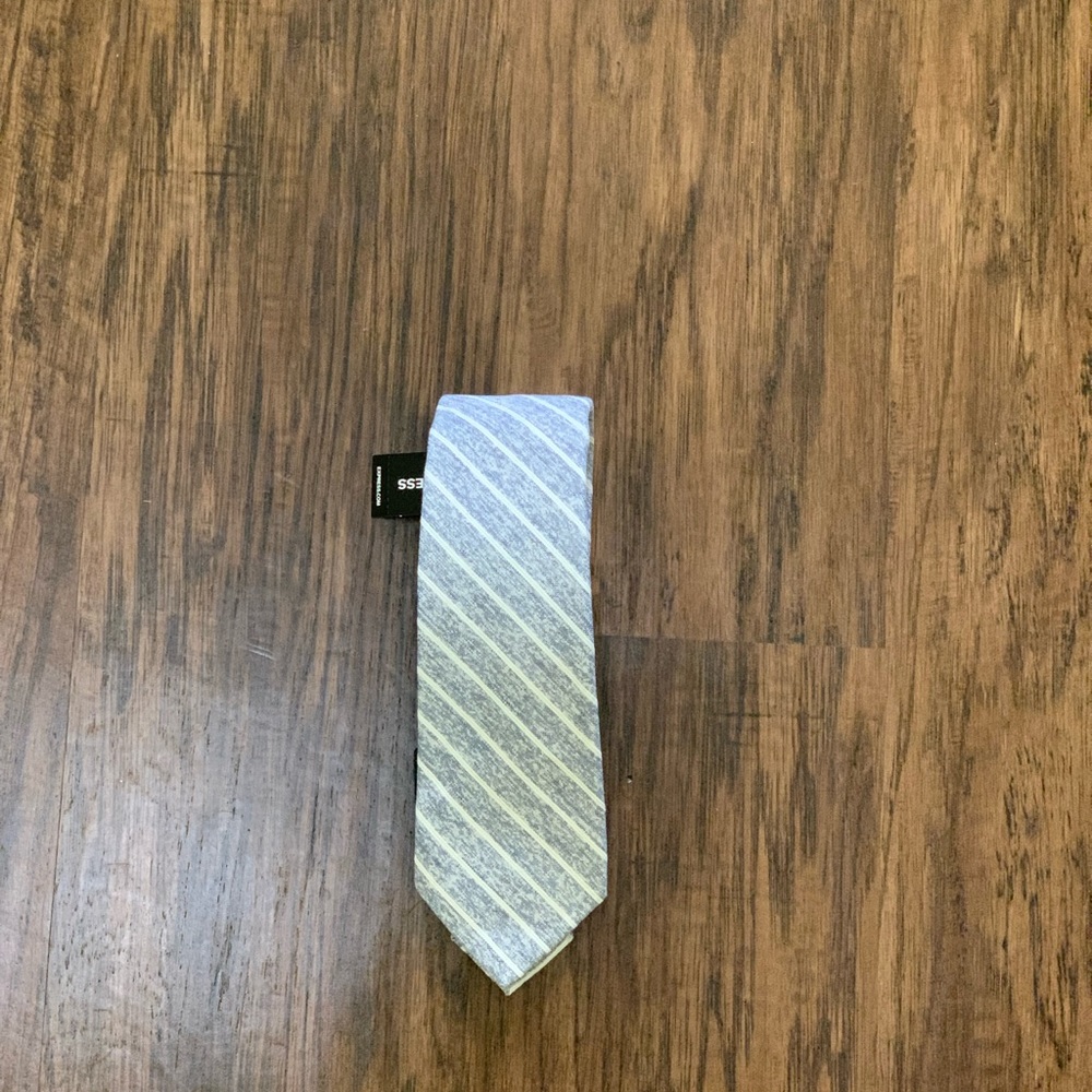 Express tie - Picture 3 of 11